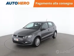 Grigio Usata 2016 VW Polo Comfortline Tre volumi | 9399 € (Buon prezzo)