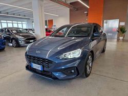 Blu Usata 2021 Ford Focus ST-Line Tre volumi | 18.900 € (Buon prezzo)