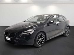 Nero Usata 2019 Volvo V40 Plus Station wagon | 13.900 € (Buon prezzo)