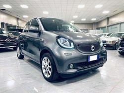 Graphite grey Usata 2019 Smart ForFour Passion Due volumi | 15.900 € (Cara)