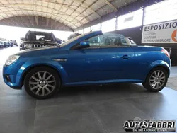 Blu Usata 2004 Opel Tigra Edition Station wagon | 4000 € (Molto cara)