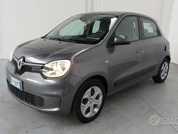 Grigio chiaro Usata 2021 Renault Twingo Zen Due volumi | 10.700 € (Buon prezzo)