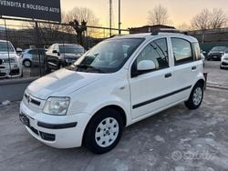 Bianco Usata 2010 Fiat Panda Emotion Tre volumi | 3500 € (Buon prezzo)
