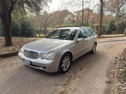 Grigio Usata 2003 Mercedes C200 Elegance Station wagon | 1800 €