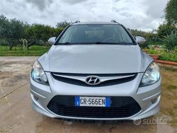 Usata 2012 Hyundai i30 Station wagon | 2900 € (Super prezzo)