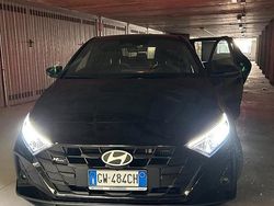 Nero Usata 2024 Hyundai i20 Due volumi | 17.000 € (Ottimo prezzo)
