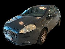 Grigio Usata 2008 Fiat Grande Punto Dynamic Due volumi | 3900 € (Buon prezzo)