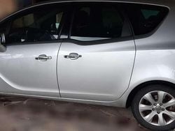 Grigio Usata 2012 Opel Meriva Monovolume | 4000 € (Buon prezzo)