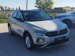 Bianco Usata 2022 VW T-Roc Life SUV | 21.000 € (Buon prezzo)