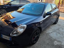 Blu Usata 2010 Alfa Romeo Giulietta Due volumi | 5350 € (Buon prezzo)