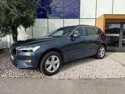 Denim blue Usata 2022 Volvo XC60 Core SUV | 34.800 € (Buon prezzo)