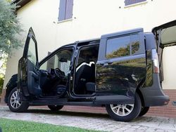 Usata 2024 Ford Tourneo Courier Titanium Monovolume | 22.500 € (Molto cara)