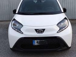 Bianco Usata 2024 Toyota Aygo X Active SUV | 15.250 € (Buon prezzo)