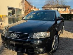 Nero Usata 2005 Audi A3 Ambition Tre volumi | 2900 € (Ottimo prezzo)