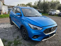 Blu/azzurro Usata 2023 MG ZS Luxury Tre volumi | 15.950 € (Buon prezzo)