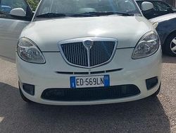 Bianco Usata 2010 Lancia Ypsilon Due volumi | 5200 € (Buon prezzo)