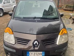 Usata 2006 Renault Modus Monovolume | 2200 € (Buon prezzo)