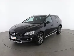 Nero Usata 2015 Volvo V60 CC Summum Station wagon | 16.099 € (Buon prezzo)