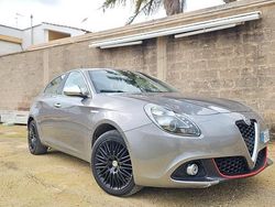 Grigio Usata 2016 Alfa Romeo Giulietta Tre volumi | 8300 € (Ottimo prezzo)