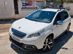 Bianco Usata 2015 Peugeot 2008 S SUV | 9700 € (Buon prezzo)