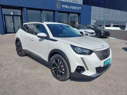 Bianco Usata 2021 Peugeot e-2008 Allure SUV | 17.900 € (Buon prezzo)