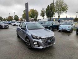 Argento Nuova 2025 Peugeot 208 Business-Line Due volumi | 20.500 € (Buon prezzo)