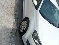 Bianco Usata 2010 VW Polo Tre volumi | 3200 € (Ottimo prezzo)