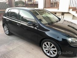 Usata 2009 VW Golf VI Highline Tre volumi | 6000 € (Cara)