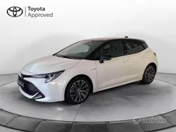 Nero Usata 2019 Toyota Corolla Style Tre volumi | 18.500 € (Cara)