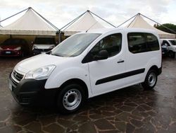 Bianco Usata 2017 Peugeot Partner Tepee Monovolume | 8500 € (Buon prezzo)