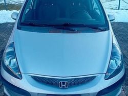 Grigio Usata 2004 Honda Jazz Due volumi | 2000 €