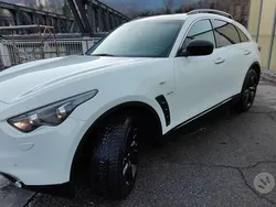 Usata 2015 Infiniti QX70 SUV | 12.900 € (Super prezzo)