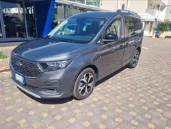 Grigio metallizzato Usata 2023 Ford Tourneo Connect Active Monovolume | 26.000 € (Buon prezzo)
