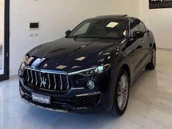 Blu Usata 2021 Maserati Levante GranLusso SUV | 47.000 € (Buon prezzo)