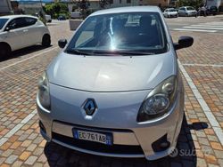 Grigio Usata 2010 Renault Twingo Dynamique Due volumi | 1700 € (Buon prezzo)