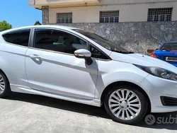 Bianco Usata 2016 Ford Fiesta ST Due volumi | 8000 € (Super prezzo)