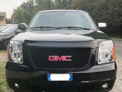 Nero Usata 2009 GMC Yukon SUV | 13.000 €