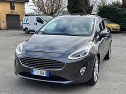 Grigio Usata 2019 Ford Fiesta Vignale Tre volumi | 8800 € (Buon prezzo)