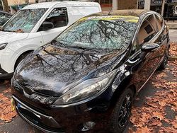 Nero Usata 2010 Ford Fiesta Tre volumi | 4200 € (Buon prezzo)