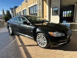 Nero Usata 2010 Jaguar XF Tre volumi | 8500 € (Buon prezzo)