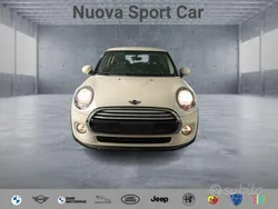 Bianco Usata 2015 Mini Cooper Due volumi | 11.900 € (Ottimo prezzo)