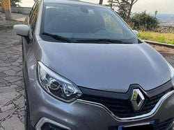Grigio Usata 2019 Renault Captur SUV | 13.500 € (Buon prezzo)