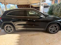 Nero Usata 2023 Mercedes GLA200 Premium SUV | 38.000 € (Buon prezzo)