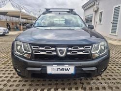Grigio Usata 2015 Dacia Duster Lauréate Station wagon | 5499 € (Super prezzo)