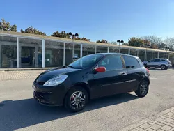 Usata 2008 Renault Clio II Tre volumi | 1000 € (Super prezzo)