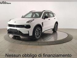 Chrystal white metallizzato Nuova 2025 Lynk & Co 01 SUV | 33.850 € (Cara)