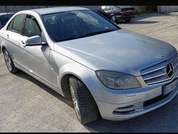 Usata 2010 Mercedes C220 Avantgarde Tre volumi | 3300 € (Buon prezzo)