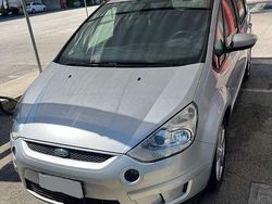 Usata 2007 Ford S-MAX Titanium Monovolume | 2500 € (Buon prezzo)