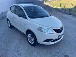 Argento Usata 2017 Lancia Ypsilon Gold Due volumi | 9500 € (Buon prezzo)