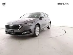 Grigio Usata 2024 Skoda Octavia Ambition Station wagon | 25.900 € (Ottimo prezzo)